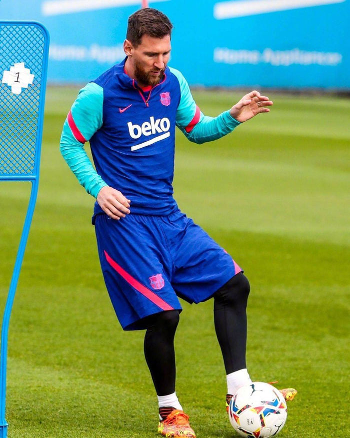 爱游戏体育-巴拉多利德主场保持不败，领先优势扩大的简单介绍